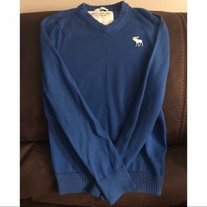 Abercrombie blue long sleeve v neck sweater
